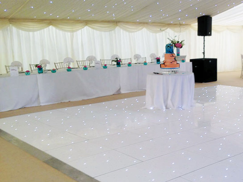 White Starlit Dance Floor – 30*28 ft